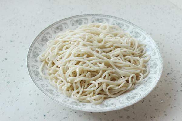 
Contain the method of strong line noodle, how to do delicious