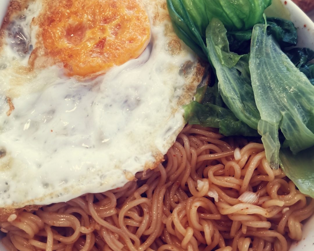 
The practice of the green sweet chow mien of vigour breakfast