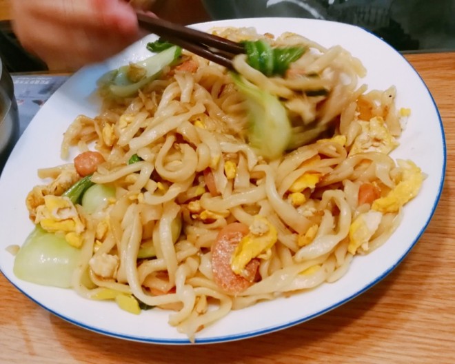 
The practice of chow mien of quick worker the daily life of a family, how to do delicious