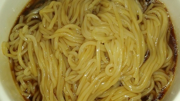 失敗ゼロのニンニクの麺、繊細なカテは、しばしば最も簡単な調理方法の方法を使用します