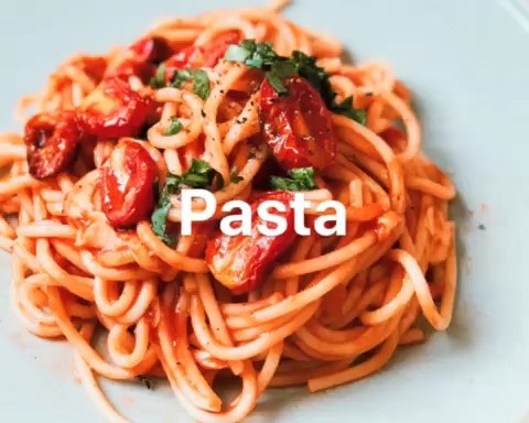 PASTAイタリアのofのオフィスワーカーのDawdlerは、必要な料理の練習の共通の機能を持つもののグループに直面します。