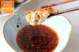 Ice spends decoct dumpling Fried Pork&The practice measure of Lotus Root Dumplings 15