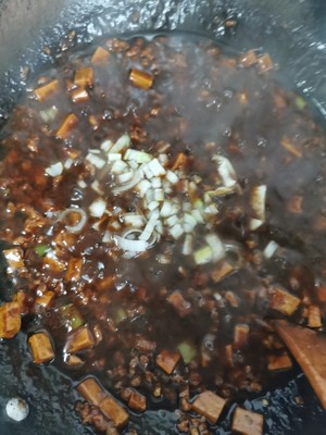 The practice measure of face of novice fried bean sauce 9