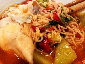 ボウルに熱い麺を入れて〜 スープf  8 