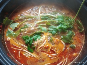 トマト鶏の胸肉のスープの顔の練習尺度10