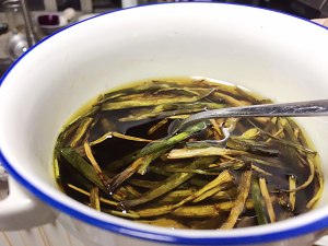 Pity Chen？醤油を添えた緑色の油性麺の実践測定9