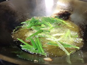 Pity Chen？醤油を添えた緑の油性麺6