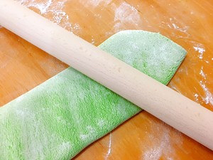 Face of spinach of delicate hand roll, the loves most practice measure of family 10