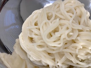 [ジンジャーダイニングルーム2]自分で醤油を添えた夏の麺の実技を混ぜます 無限の吸気面14 