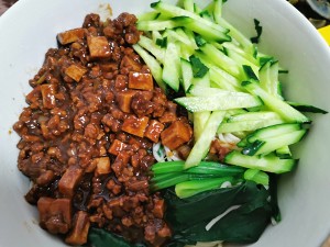 The practice measure of face of novice fried bean sauce 12