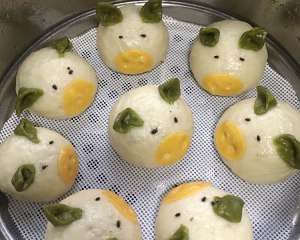 カートゥーンモデリング蒸しぬいぐるみ-豚の甘みをつけた豆の味が包まれている-蒸しの実践尺度 ダーリンが一番好きなぬいぐるみパン 