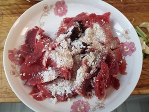 油っぽい肉の醤油を添えた麺の練習法3