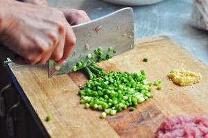 故郷の風味、揚げ豆ソース7の顔の練習尺度