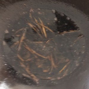 緑の油性 醤油を添えた麺（クイックワーカーおいしい）実践対策4 