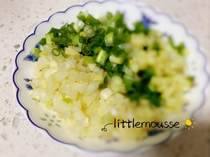 クイックワーカーオイルが顔をこぼし、手でこねる生地、筋肉を美味しく、食欲をそそり、欲求を満たすことができます。 メジャー2 