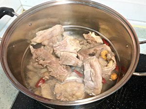 Delicacy drops soup of beef of superciliary boiled in clear soup (face) practice measure 7