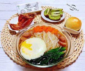 The practice measure of spinach egg face 15