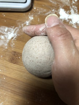 The practice measure that suckles steamed bread of face of sweet rye boil in water for a while 14