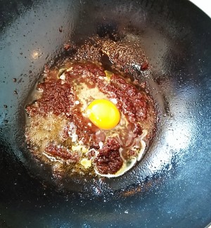 The practice measure of egg sauce 4
