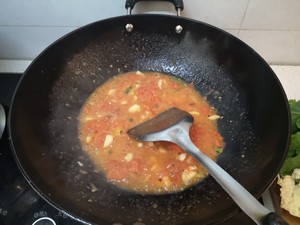 油っぽい肉の醤油を添えた麺の実習7