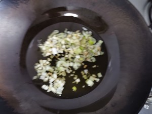 初心者の揚げ豆ソース4の顔の練習尺度