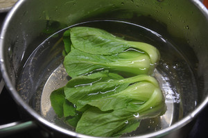 醤油で煮込んだ牛肉の顔の練習尺度は、悲しみや喜びに圧倒される12  