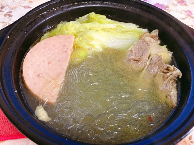 
Warm the practice of boiling water of warm wintry pink old duck, how to do delicious