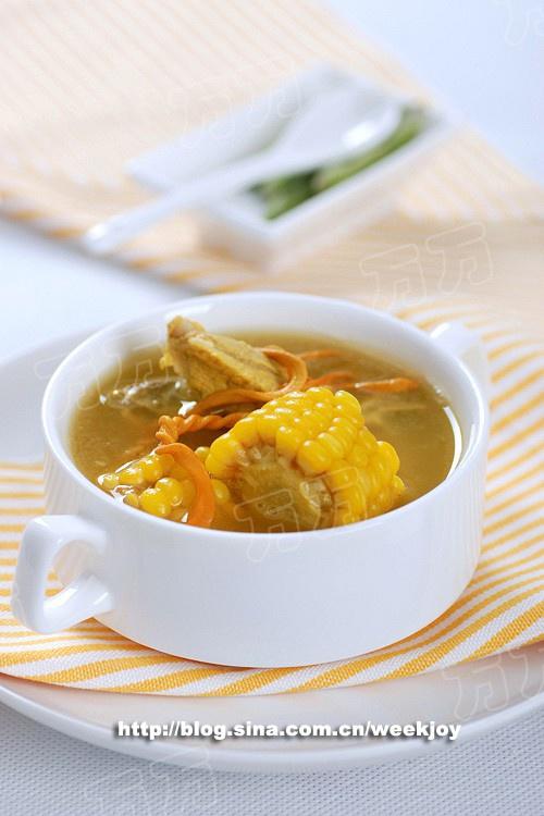 中国のイモムシはコーンチョップスープの方法、おいしい方法を費やします