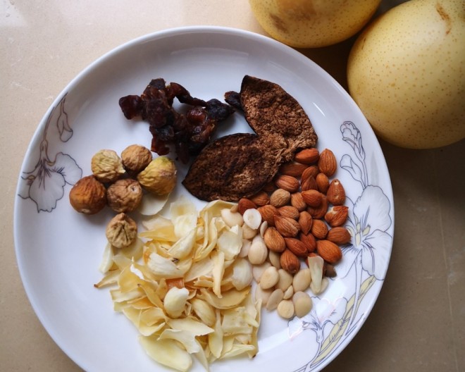 
Fig of apricot of snow pear north and south the practice of pig bone soup