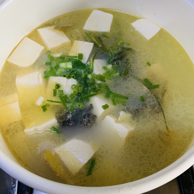 
The practice of soup of bean curd of crucian carp fish, how to do delicious