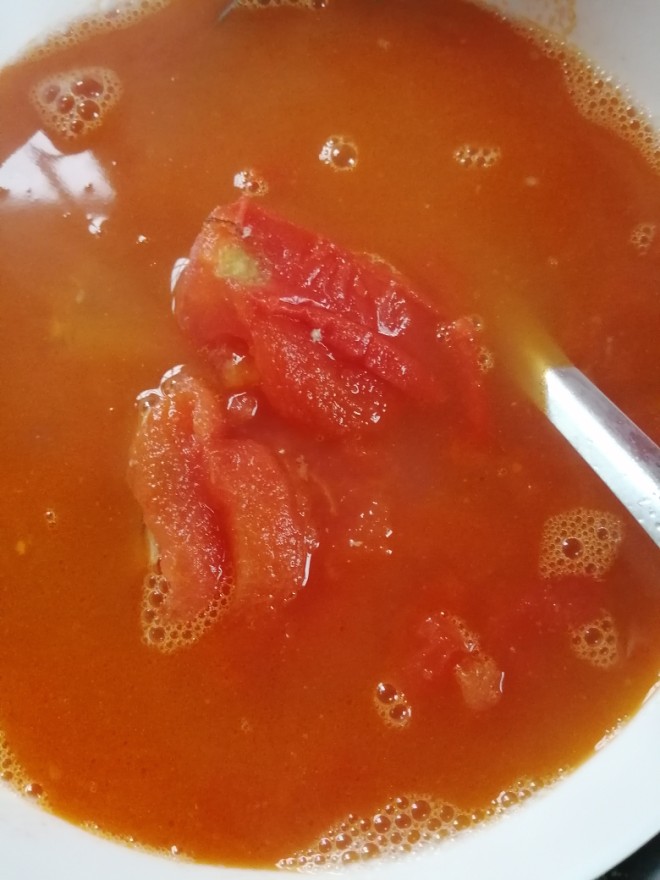 
The practice of tomato chop soup, how to do delicious