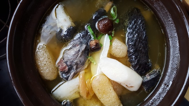 
How to make the way of chicken broth of simple and delicate black