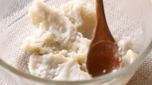 The practice measure of soup of taro shrimp bolus 9