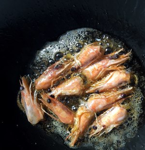 Precious jade the practice measure of soup of mushroom of column prawn bacterium 4