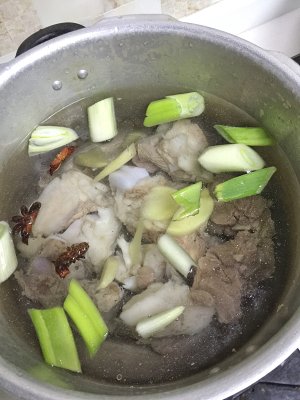 Very simple the practice measure of delicate big bone soup 2