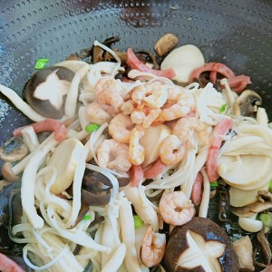 The practice measure of soup of mushroom of little taste bacterium 10