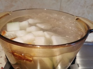 Boiling water of Guangdong old fire soup of the seed of Job's tears of 11 ～ wax gourd (clear heat is alexipharmic, benefit water dispel is wet) practice measure 7