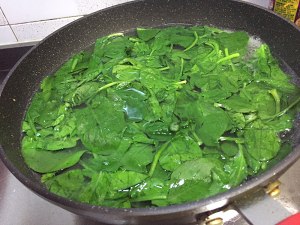 Vegetarian: The practice measure of soup of spinach bean curd 6