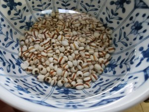 Boiling water of Guangdong old fire soup of the seed of Job's tears of 11 ～ wax gourd (clear heat is alexipharmic, benefit water dispel is wet) practice measure 2
