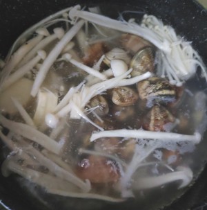 Soup of mushroom of bacterium of bean curd of a cycle of sixty years (Xian Tian quick worker) practice measure 4