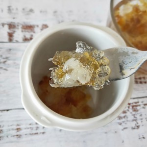 The practice measure of a thick soup of swallow of snow of rice of horn of peach glue black 3