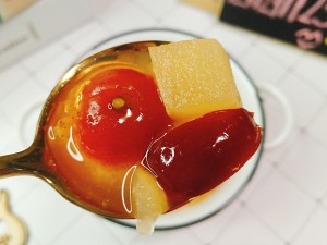 Appetizing and necessary, soup of apple of hawkthorn red jujube, acid is sweet aid digestion! practice measure 3