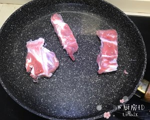 Soup of bone of pumpkin chestnut pig - the practice measure that teachs you Bao Guangdong soup 2