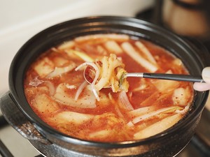 Does rice match absolutely? ? The practice measure that learns the soup of bean curd of hot Chinese cabbage that meets 16