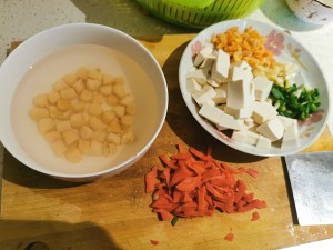 The practice measure with too delicious soup of this bean curd 1