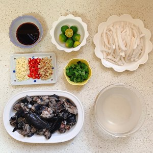 Qing Dynasty is sweet coco chicken broth (the makings that contain sauce) practice measure 1