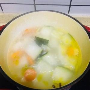 The practice measure of soup of wax gourd beautiful clam 10