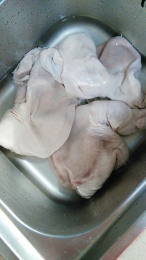 Chicken broth of abdomen of soup of abdomen of pig of the yam that raise a stomach, pig (the abdomen that contain a pig cleans a method) practice measure 1