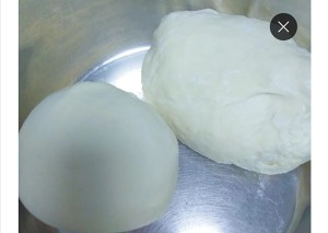 Boiled dumpling of hotpot caraway stuffing (soup of steamed stuffed bun, hamburger, a round mass of food) practice measure 15