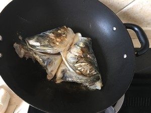 The practice measure of soup of piscine head bean curd 9